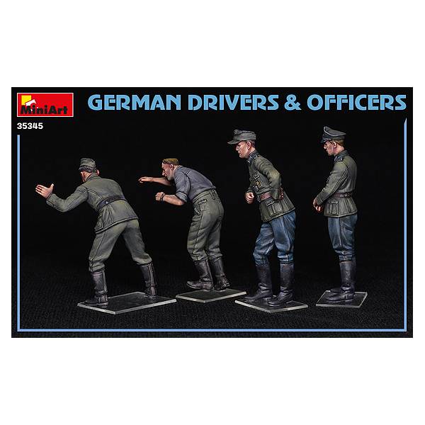 conductores y oficiales alemanes trasera