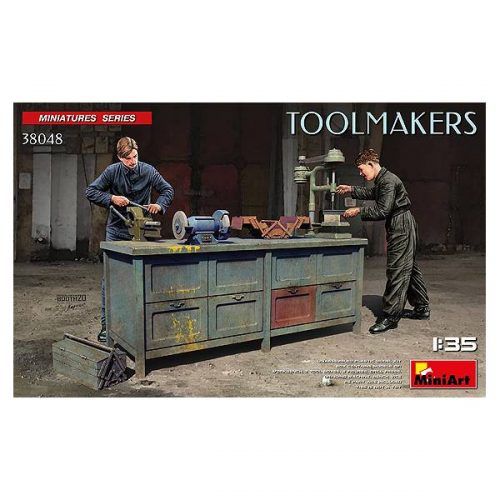 workshop-table-with-2-boxart-workers