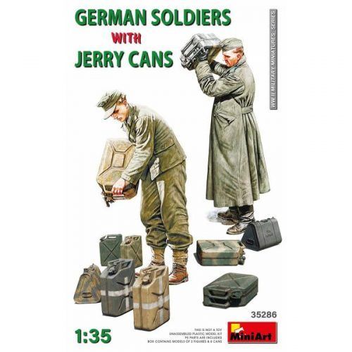 soldados-alemanes-con-latas-de-combustible-boxart