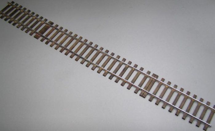 35561 Railway track montado