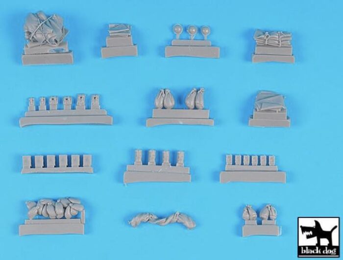 T72131 crusader accessories contents
